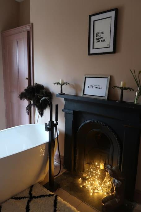 Victorian Farrar Cottage York Extérieur photo