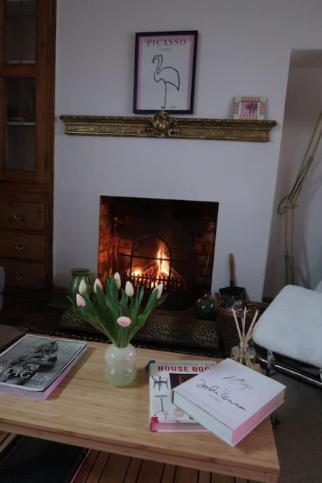 Victorian Farrar Cottage York Extérieur photo